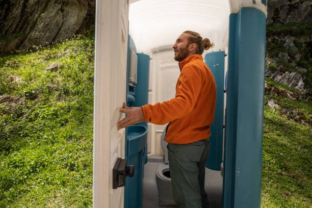 Best Luxury portable toilet rental  in Granite Falls, NC